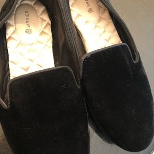 Women’s jet black velvet “smoking slipper” loafers with gold lining